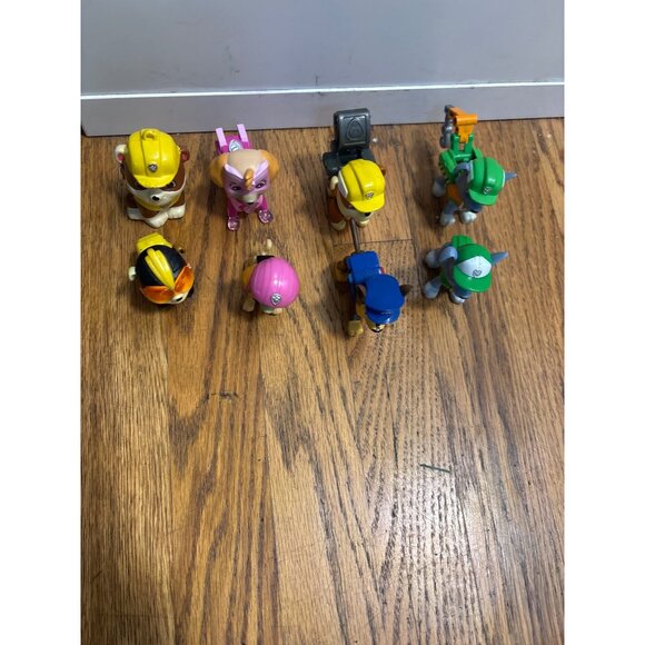 Paw Patrol Figure Set Of 8 Assorted Characters - Picture 2 of 4